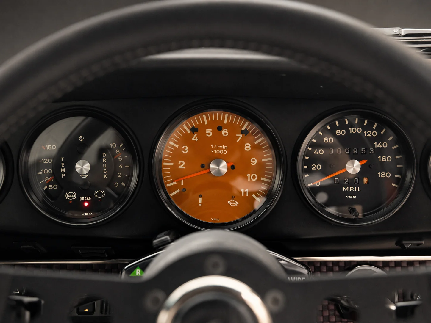 Singer's own instrumentation, drawn and lettered for the car